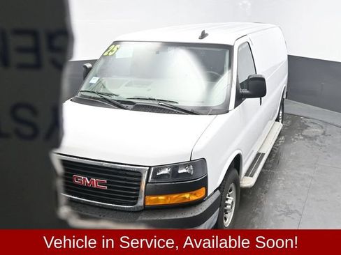 Used 2025 GMC Savana 2500 w/ Driver Convenience Package RWD image 27