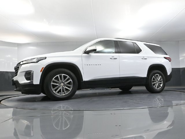 Used 2023 Chevrolet Traverse LT AWD/4WD image 49