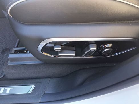 New 2025 Jeep Grand Cherokee L Summit w/ Obsidian Package image 12