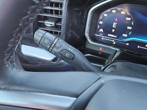 Used 2025 Chevrolet Silverado 1500 LT image 14