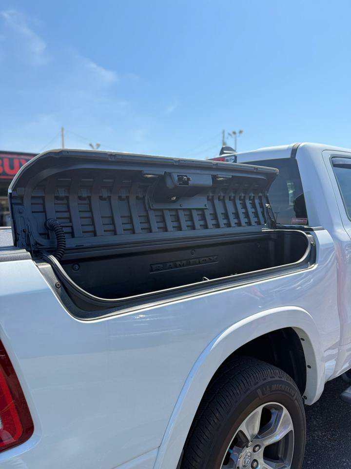 Used 2022 RAM 1500 Laramie AWD/4WD image 22