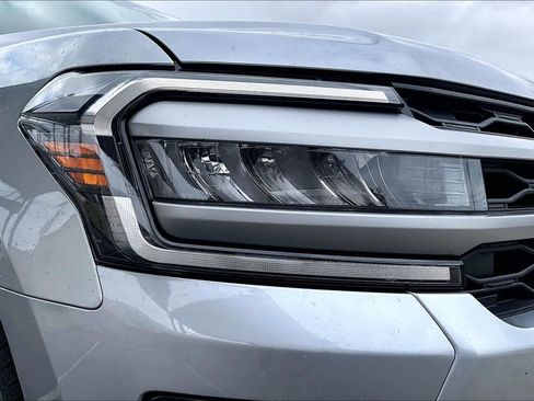 Used 2024 Ford Expedition Max XLT image 44