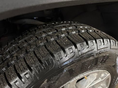 Used 2019 GMC Sierra 1500 SLT w/ SLT Premium Plus Package image 12