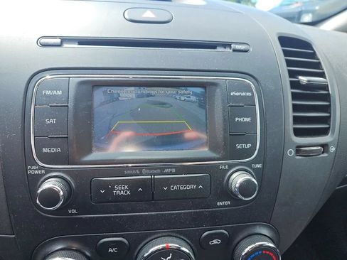Used 2015 Kia Forte LX w/ Popular Package FWD image 19