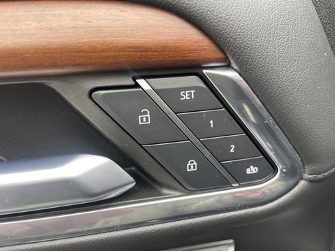 Used 2023 GMC Sierra 1500 Denali w/ Denali Reserve Package image 12