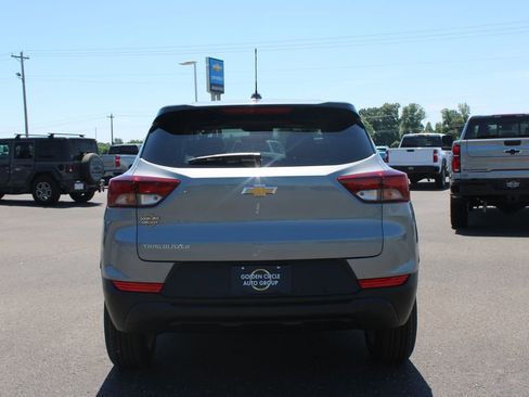 New 2026 Chevrolet TrailBlazer LS w/ LS Convenience Package FWD image 8
