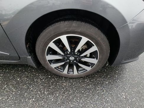 Used 2018 Nissan Altima 2.5 SV w/ 2.5 SV Technology Package image 14