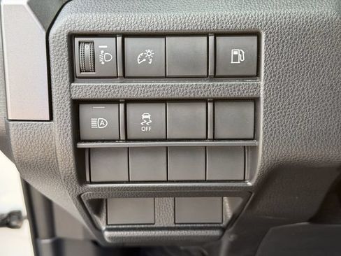 Used 2025 Toyota 4Runner SR5 RWD image 6