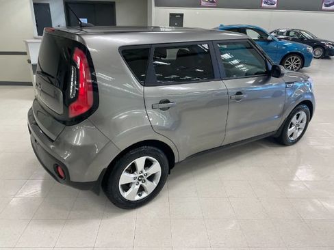 Used 2018 Kia Soul FWD image 7