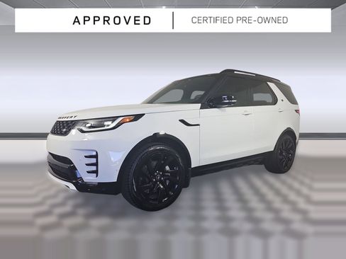 Certified 2025 Land Rover Discovery Dynamic SE image 1