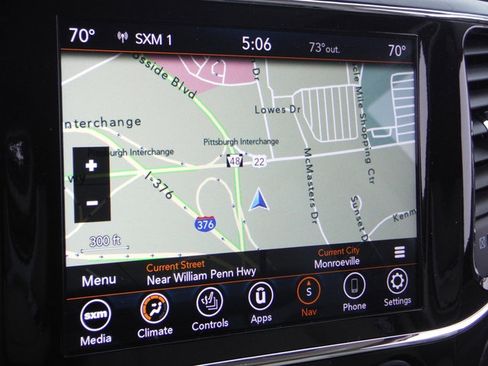 Used 2022 Jeep Grand Cherokee Laredo E w/ Security & Convenience Group AWD/4WD image 25