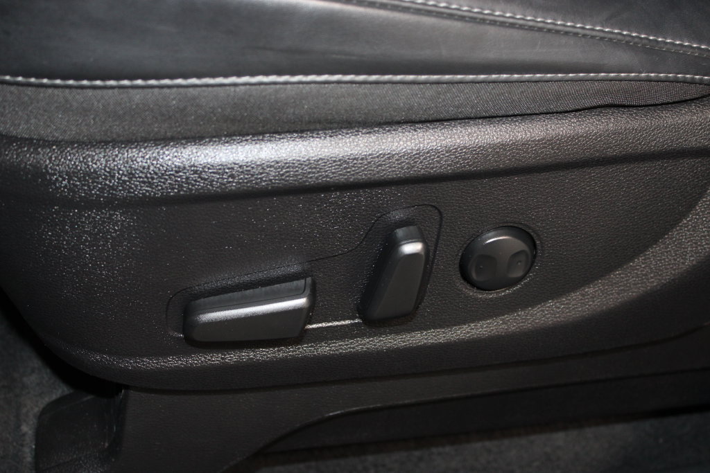 Used 2025 Kia Telluride S FWD image 22