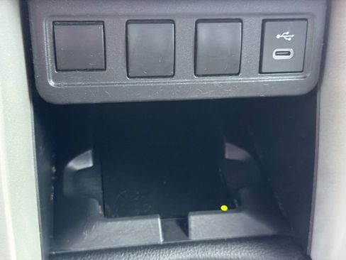 Used 2024 Toyota Corolla Cross LE w/ Moonroof Package FWD image 22