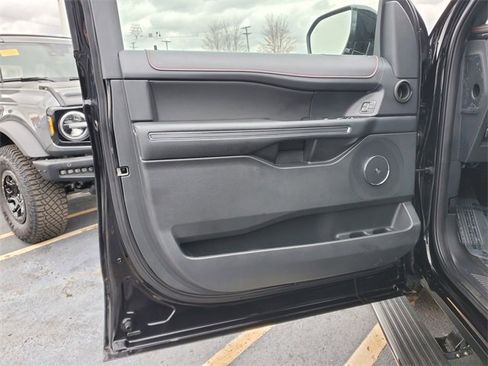 Certified 2023 Ford Expedition Limited image 10