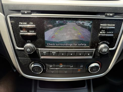 Used 2018 Nissan Altima 2.5 S w/ S Convenience Package FWD image 14
