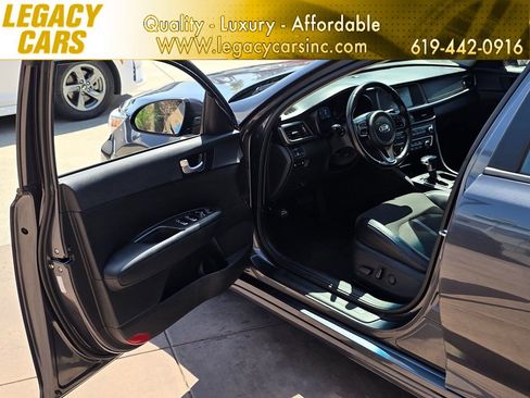 Used 2018 Kia Optima S FWD image 48