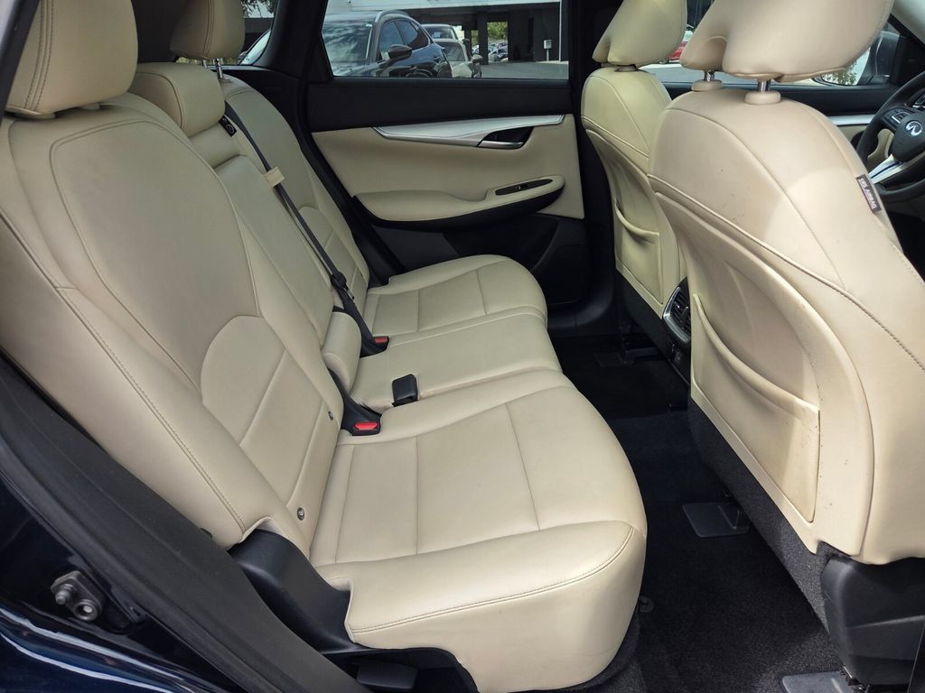 Used 2020 INFINITI QX50 Luxe FWD image 14