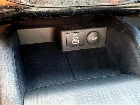 Used 2024 Ford Escape ST-Line w/ Tech Pack #1 AWD/4WD image 32