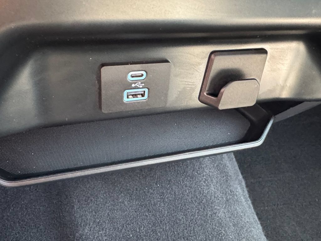 Used 2023 Ford F150 XLT AWD/4WD image 29
