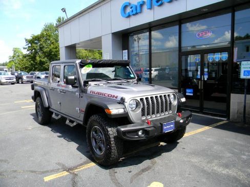 Used 2020 Jeep Gladiator Rubicon image 2