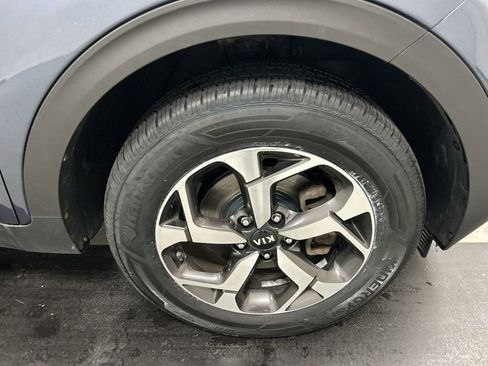 Used 2021 Kia Sportage LX AWD/4WD image 8