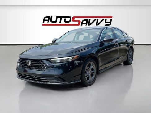 Used 2024 Honda Accord EX image 3