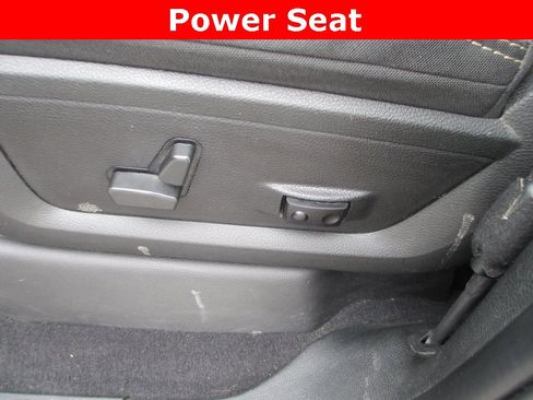 Used 2021 RAM 2500 Big Horn w/ Level 1 Equipment Group image 25