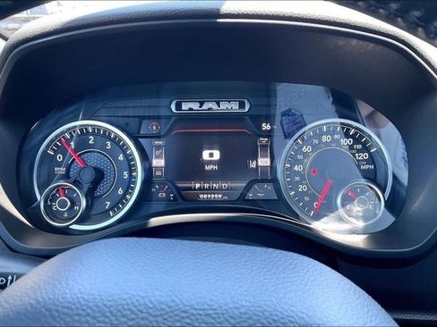 Used 2022 RAM 1500 Big Horn RWD image 22