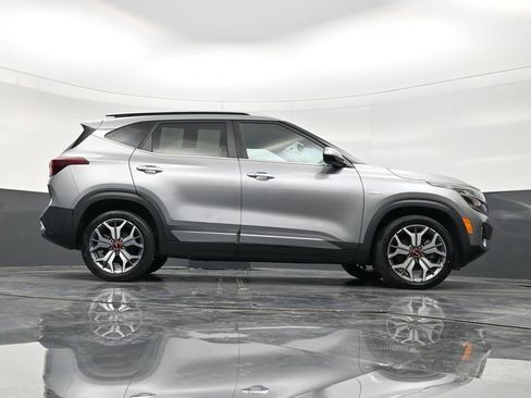Used 2023 Kia Seltos SX image 25