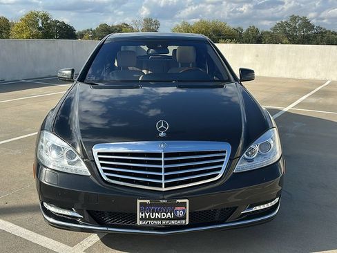Used 2011 Mercedes-Benz S 550 image 8