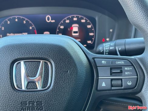 Used 2024 Honda Accord EX image 22