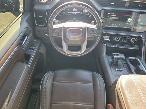 Used 2024 GMC Sierra 1500 Denali image 17