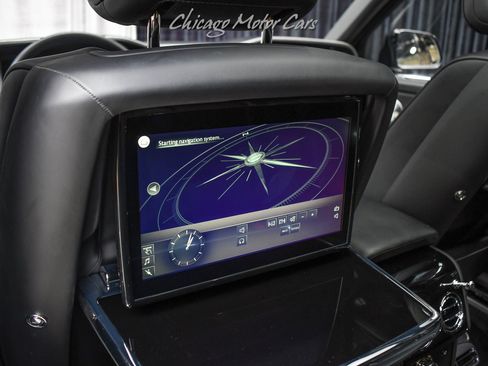 Used 2023 Rolls-Royce Cullinan w/ Cullinan Package AWD/4WD image 27