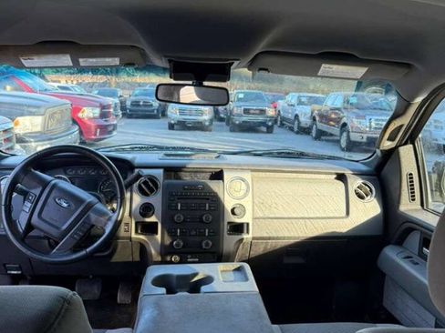 Used 2012 Ford F150 XLT w/ XLT Chrome Pkg image 12