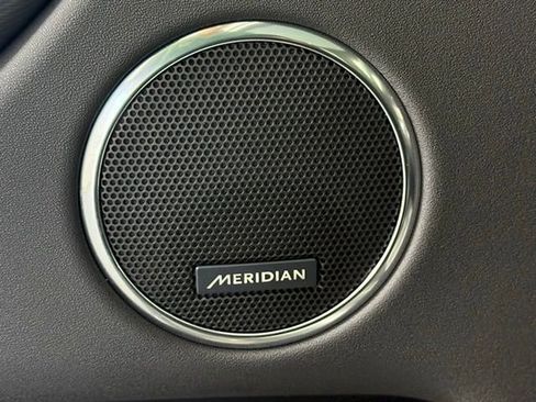 New 2025 Land Rover Discovery Sport Dynamic SE image 31