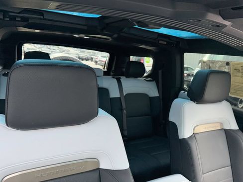 Used 2024 GMC Hummer EV 3X w/ Omega Edition AWD/4WD image 34