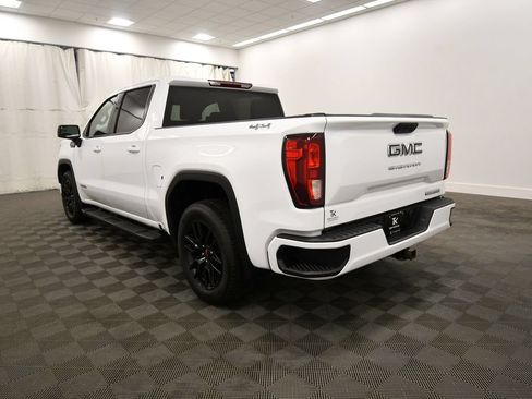 Used 2022 GMC Sierra 1500 Elevation AWD/4WD image 5