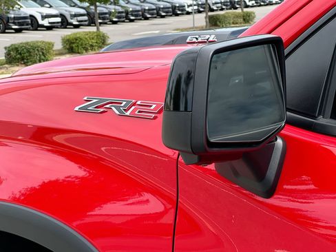 Used 2023 Chevrolet Silverado 1500 ZR2 AWD/4WD image 10