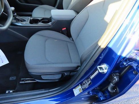 New 2025 Kia K4 LXS image 30