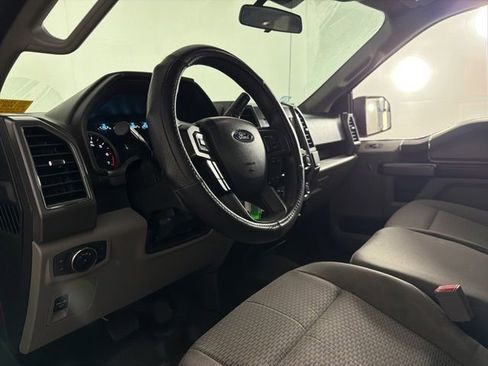 Used 2019 Ford F150 XLT AWD/4WD image 12