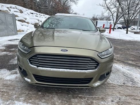Used 2013 Ford Fusion SE image 3