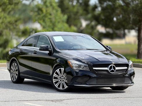 Used 2018 Mercedes-Benz CLA 250 image 13