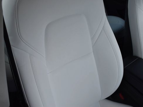 Used 2022 Tesla Model 3 Long Range AWD/4WD image 15