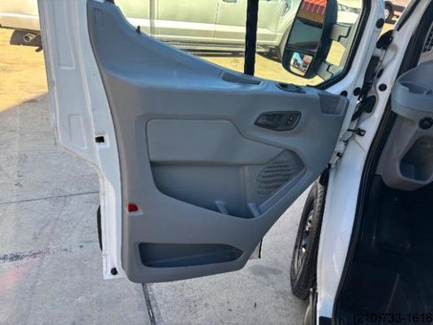 Used 2019 Ford Transit 250 148 Medium Roof image 14