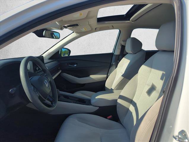 Used 2023 Honda Accord EX image 16
