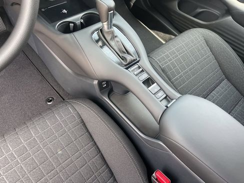 New 2026 Honda HR-V LX image 11