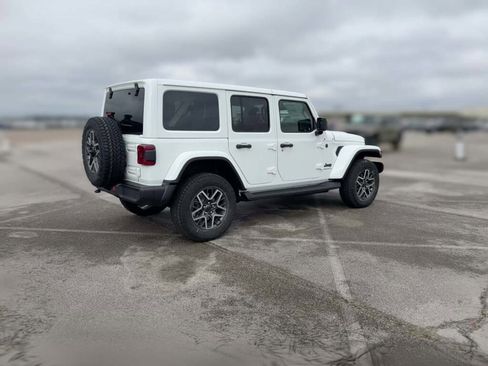 New 2026 Jeep Wrangler Sahara image 12