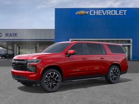 New 2026 Chevrolet Suburban RST w/ Comfort Package RWD image 2