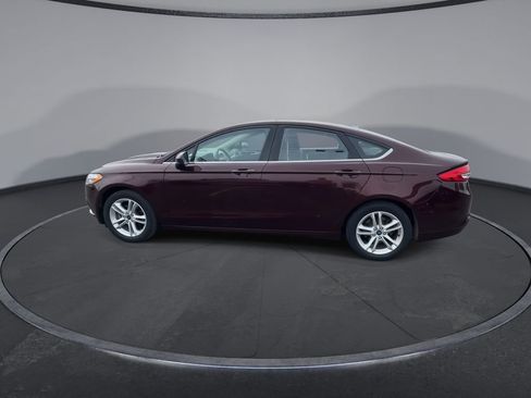 Used 2018 Ford Fusion SE w/ Fusion SE Technology Package image 5