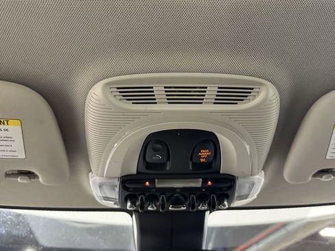 Used 2019 MINI Cooper Clubman S image 10